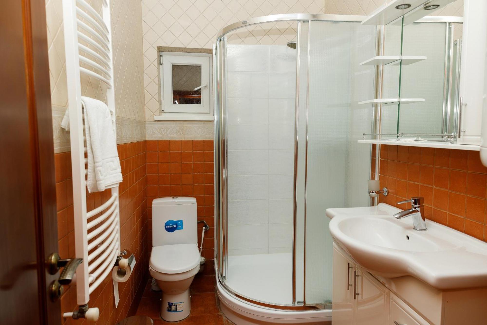 Gostyniy Dvir Synevir Hotel Hồ Hồ Synevyr Ngoại thất bức ảnh